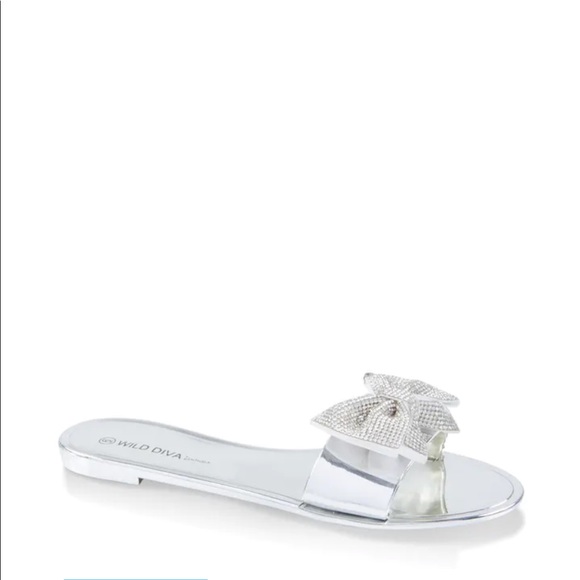 New Glamorous Silver Rhinestone Bow Sandals - Picture 6 of 6